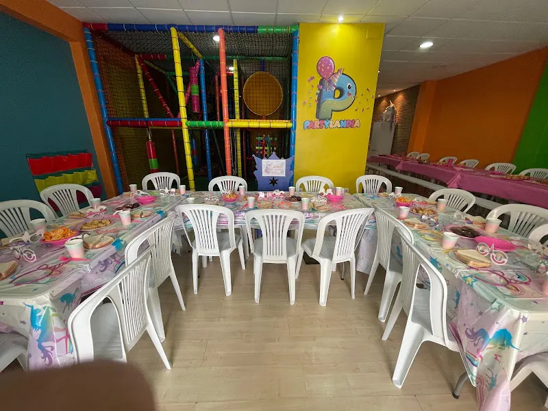 Local de celebraciónes Partylandia los barrios - Los Barrios