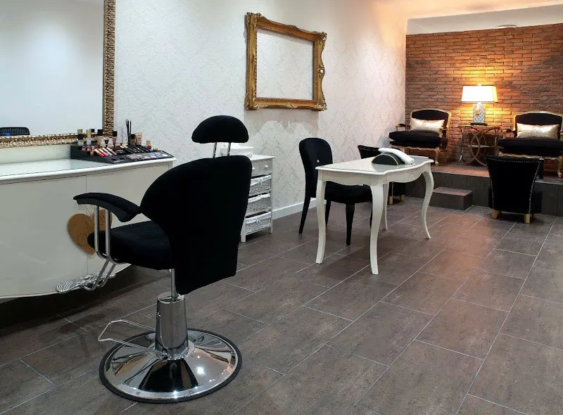 Amelie Salón de Belleza - Calahorra