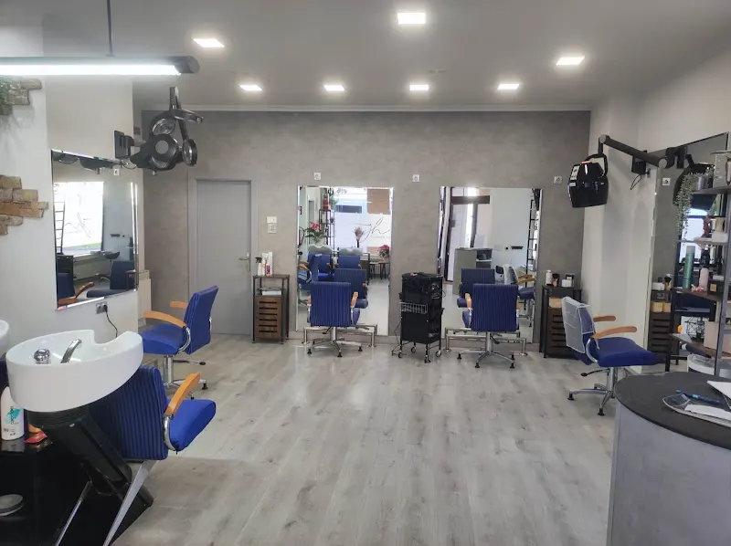 JH Estilista - Peluquería en Calahorra - foto 2