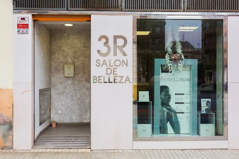 3 R Salon de belleza - Centro de estética en Calahorra - foto 4