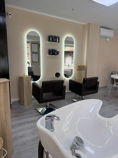 Nohek salón barcelona - Peluquería en Terrassa - foto 2
