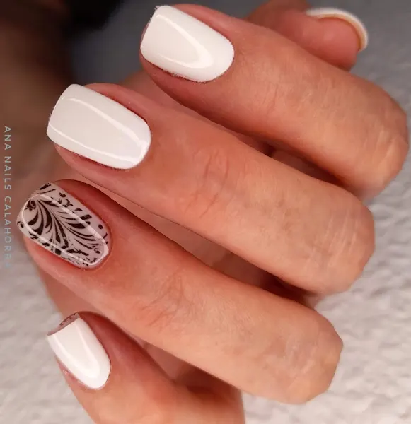 Ana Pardos Nails Academy - Centro de estética en Calahorra - foto 2
