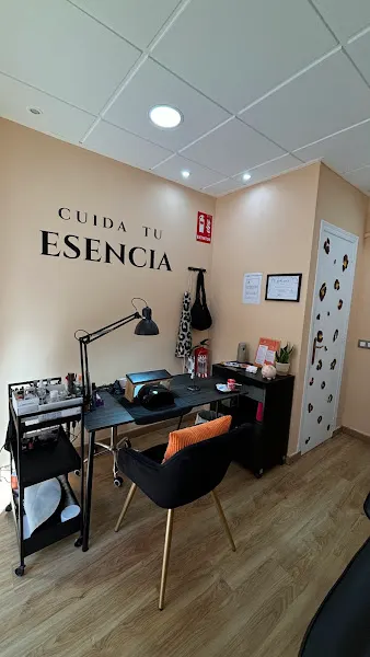 Esencia Estética Salón - Montilla