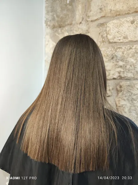 Mariah Lima Estilista - Burgos