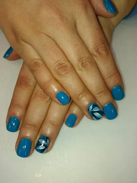 Laura's Nails - Barbate
