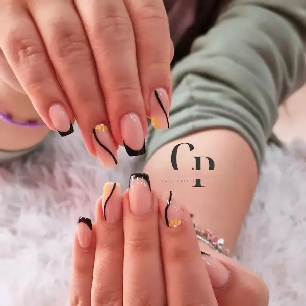 Cristina Palacios NAIL ARTIST