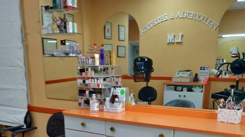 LM Peluquería y Estética - Carcaboso