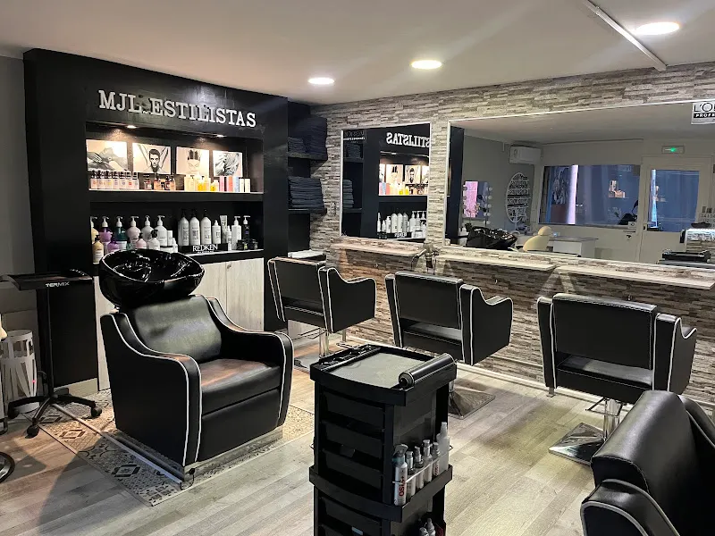 MJL_Estilistas peluqueria estetica belleza unisex - Trujillo