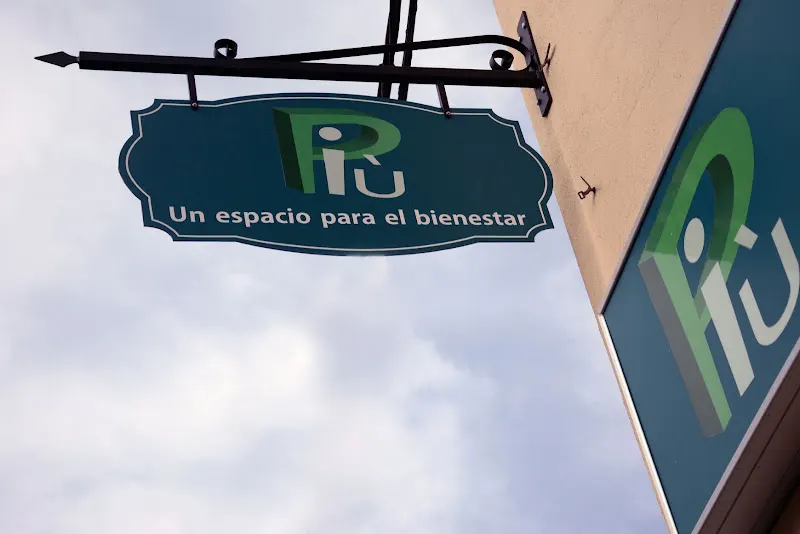 Centro de Estética Piu Quiromasaje - Centro de estética en Maracena - foto 2