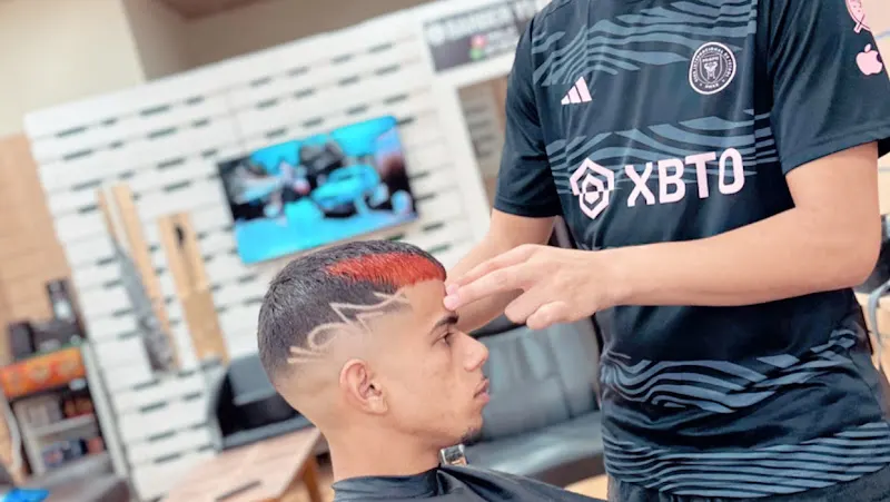 The Youss barber - Coín