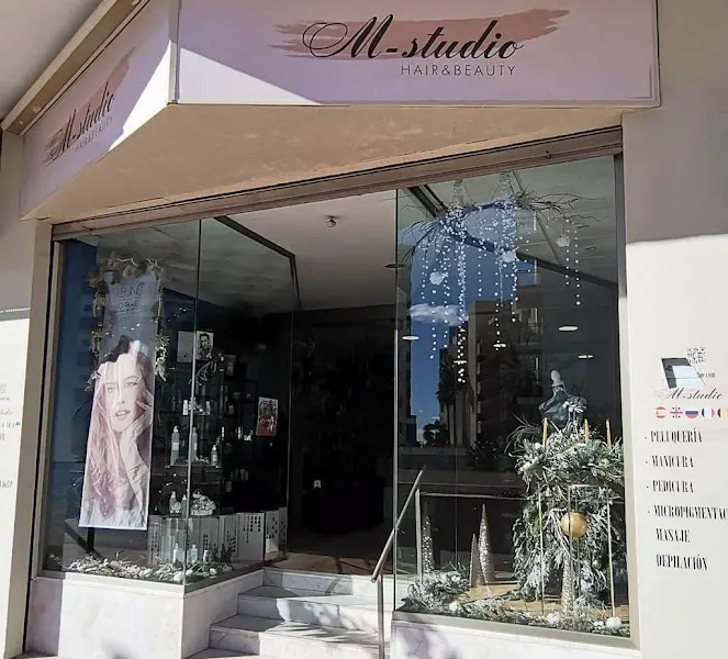 M Studio Peluqueria - Centro de estética en Calpe - foto 2