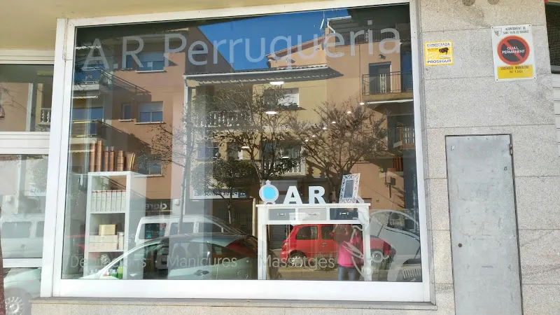 AR PERRUQUERIA - Peluquería en Sant Feliu de Guíxols - foto 2