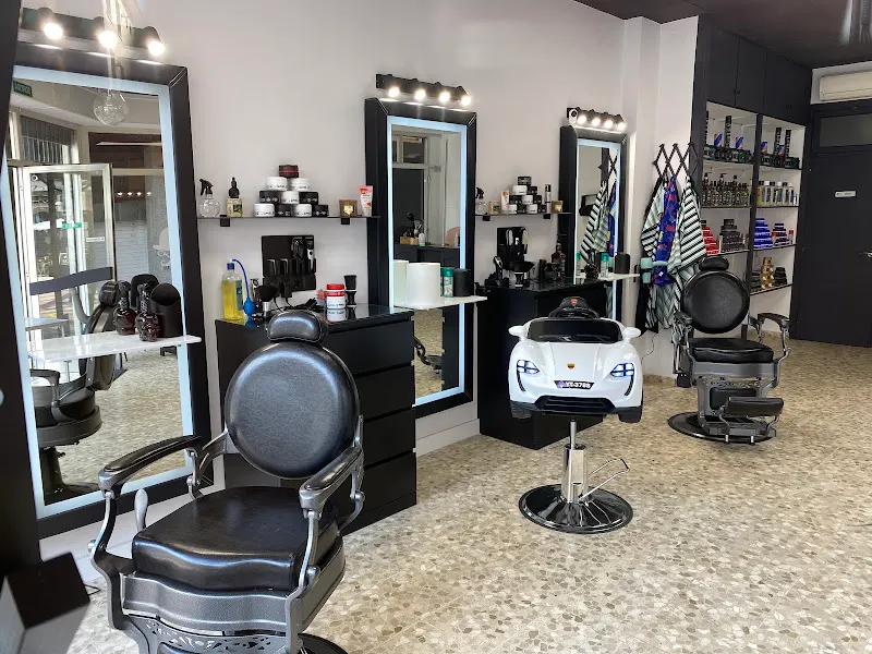 Jad'S Barber - Barbería en Sant Feliu de Guíxols - foto 2