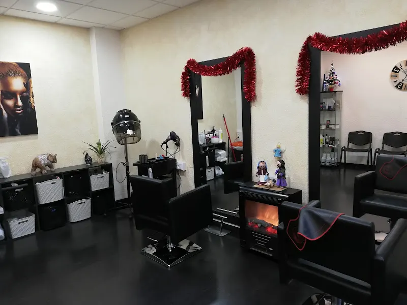 Naydi's Salón de peluquería