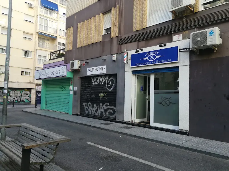 Peluqueria & Barberia Manolo - Peluquería en Cádiz - foto 2