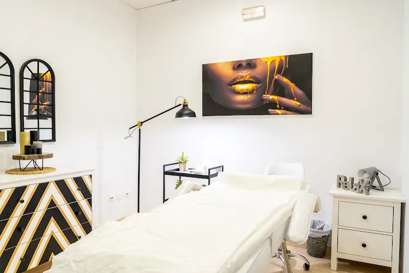 Ella Beauty Club - Nerja