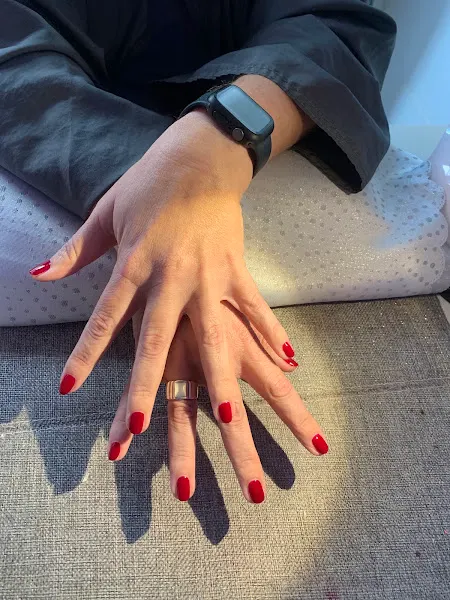 Hair & Nails Peluquería Y Uñas - Salón de manicura y pedicura en Nerja - foto 2