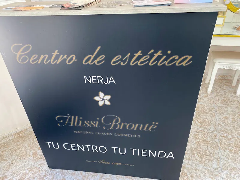 Centro Estética avanzada Nerja - Centro de estética en Nerja - foto 3