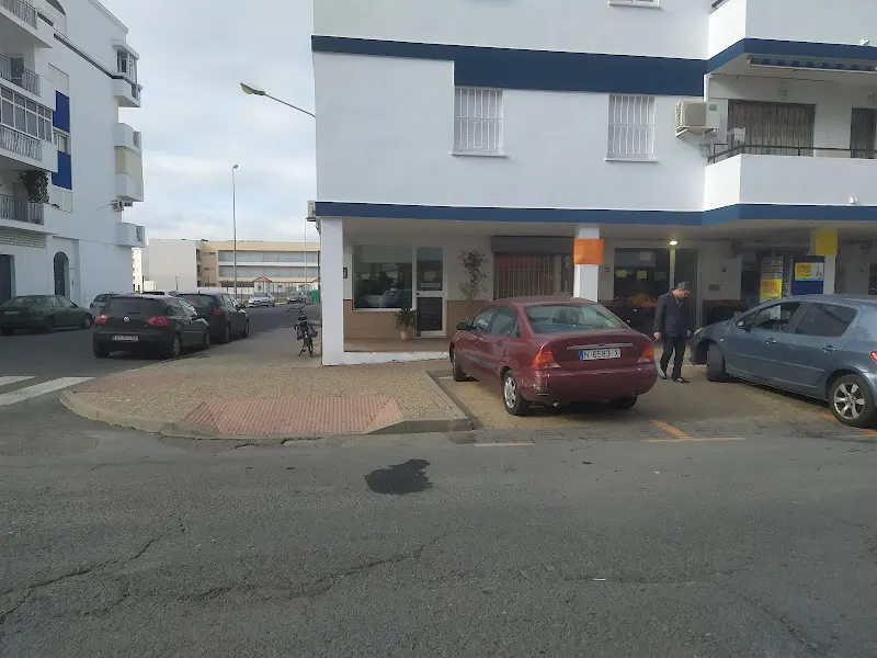 Peluqueria barberia luvi - Isla Cristina