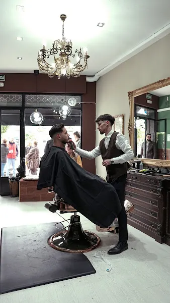 Arturo Rando Hair Studio
