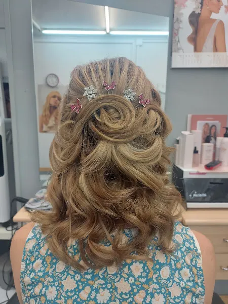 PELUQUERIA FEELING
