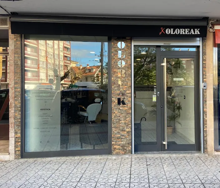 Peluquería Koloreak Unisex - Colindres