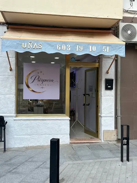 Púrpura Nails - Baza