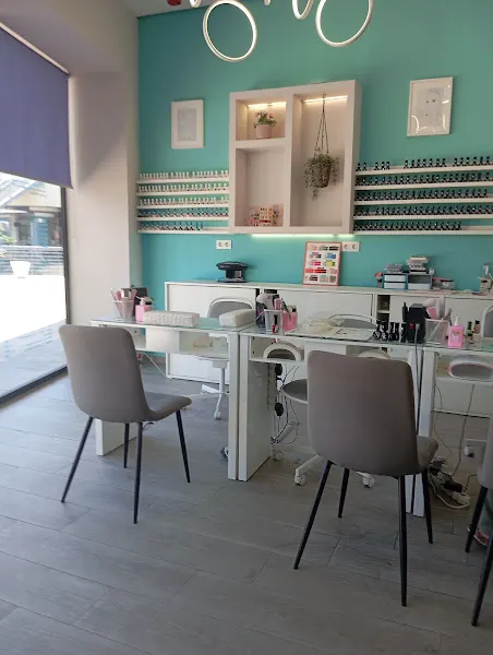 Miss Beauty MN4 | Uñas & Pestañas