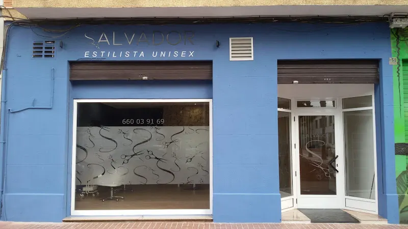 Salvador Estilista Unisex - Peluquería en Alfafar - foto 2