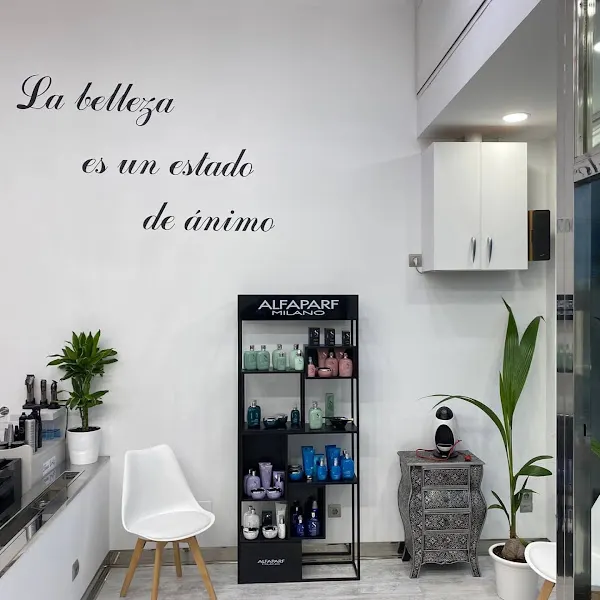 Peluqueria Elena Ortiz - Peluquería en Pielagos - foto 2