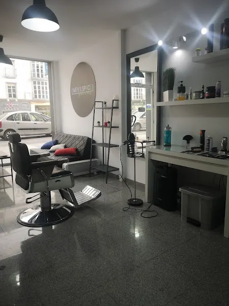 MEN'S SPACE - Barbería en Loja - foto 2