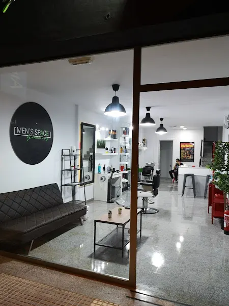 MEN'S SPACE - Barbería en Loja - foto 3