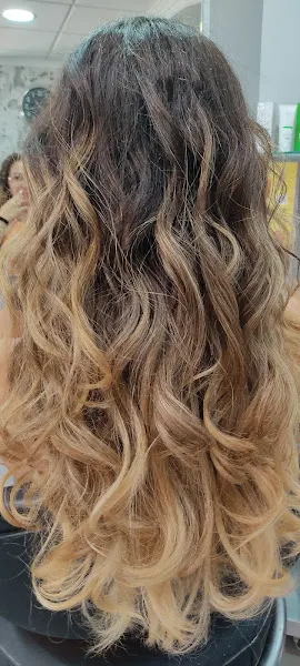 PELUQUERIA ROSA SORIANO PIQUER - Sagunto