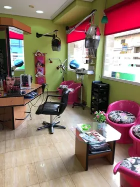 Peluquería Unisex Espejos - Peluquería en Calatayud - foto 2