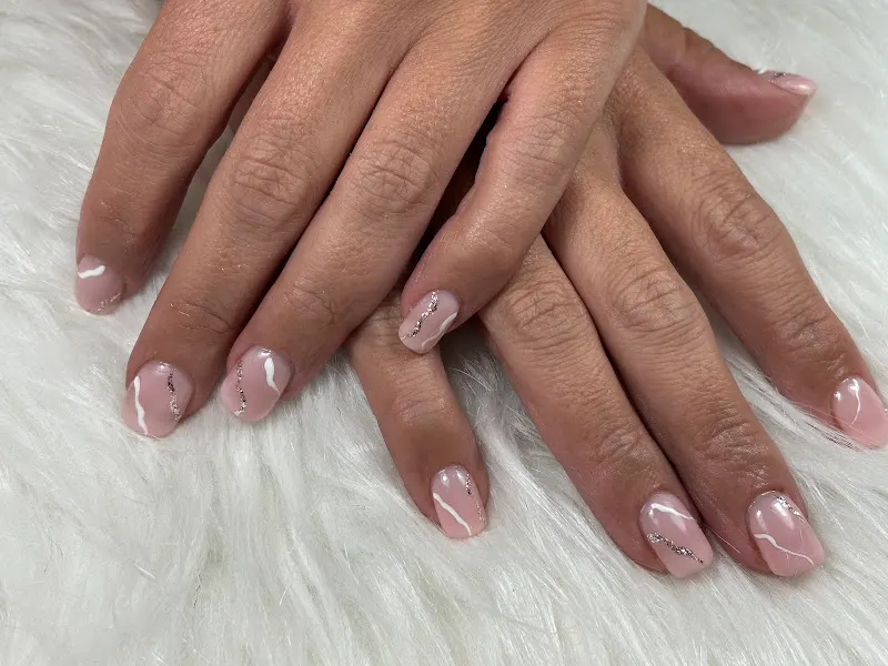 Dreams Nails by Mawy - Calatayud