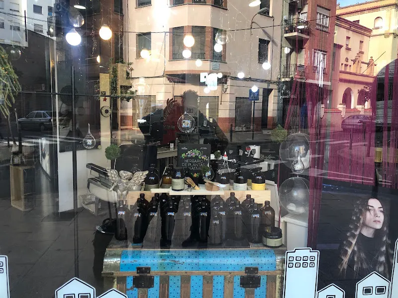 Berati Peluquería - Peluquería en Castellón de la Plana - foto 2