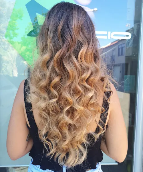Peluquería Rocío Alonso Peluqueros - Vícar