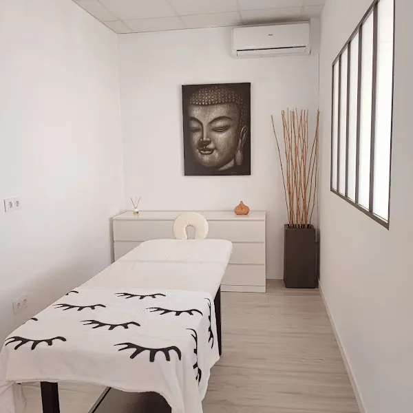 Le Petit Salon by Bibi - Centro de estética en Roses - foto 2