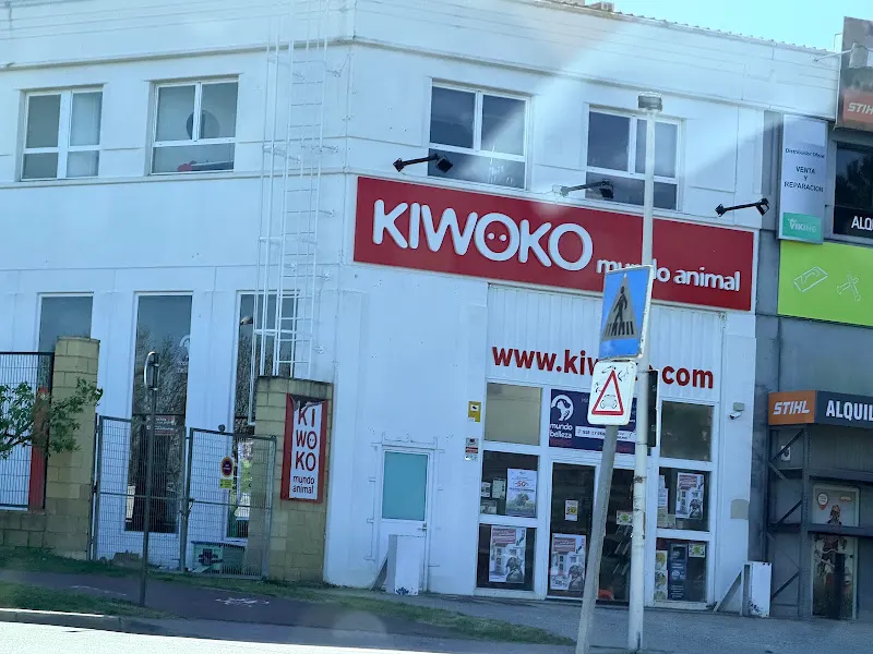 Kiwoko. Mundo Animal - Tienda de productos para mascotas en Villanueva de la Cañada - foto 2