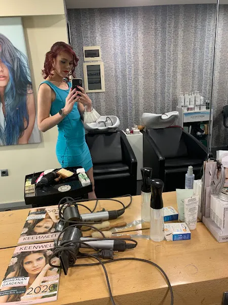 María Irene Ferràs Puig - Peluquería en Cati - foto 2