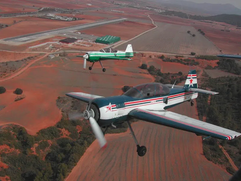 Aeródromo de Requena - Aeropuerto en Requena - foto 2