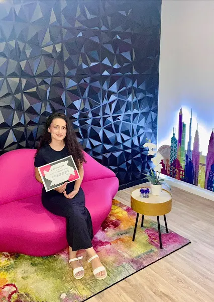 Academia de Maquillaje Profesional Virginia Muñoz - Academia de estética en Marchena - foto 2