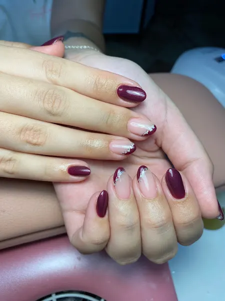 Patricia Fernández-Salón de manicura