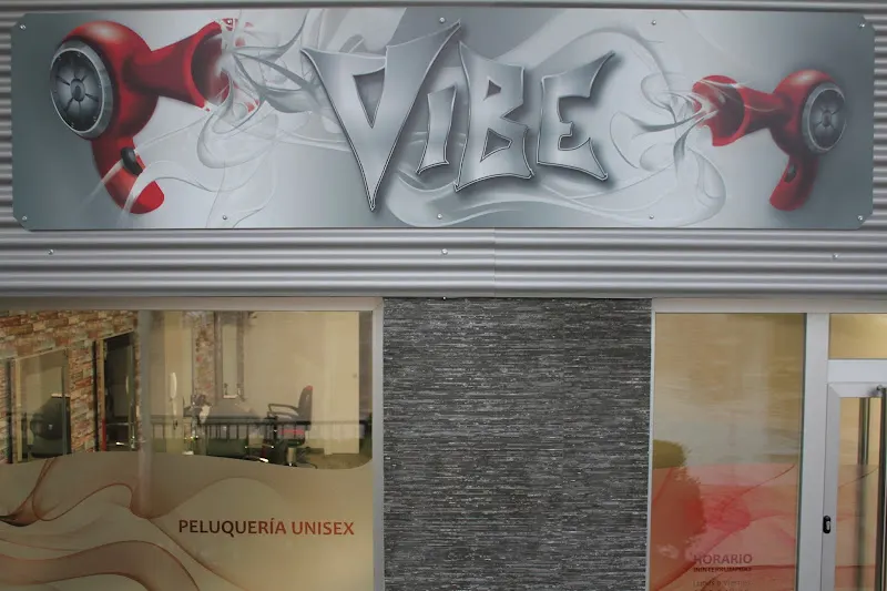 PELUQUERIA UNISEX VIBE - Peluquería en Burlada - foto 2