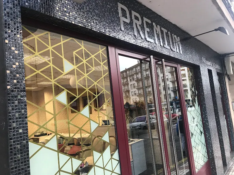 PREMIUM PELUQUERÍA - Pravia