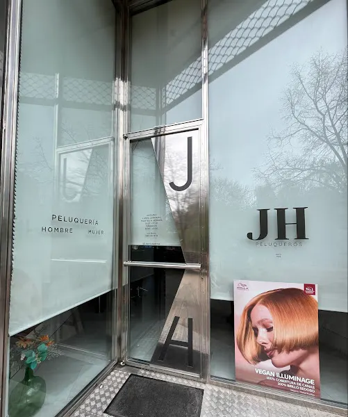 J.H. Peluqueros - Peluquería en Villava - foto 2