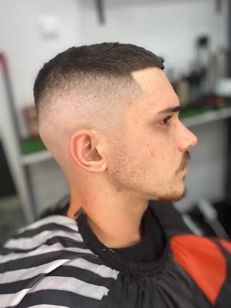 Barberfilet - Peluquería en Lora del Río - foto 2