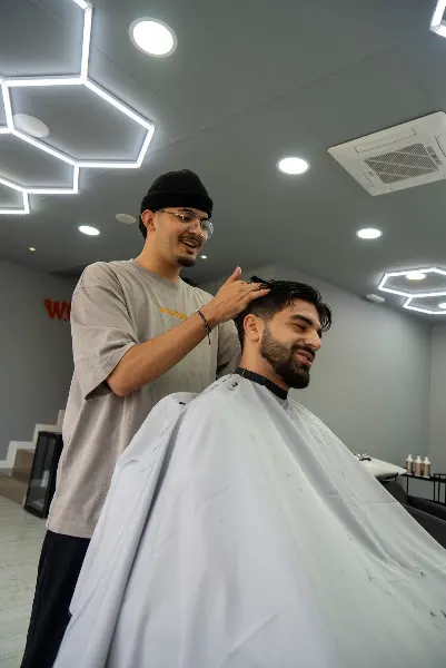 Peluquería Brothers studio - Barbería en Utebo - foto 2