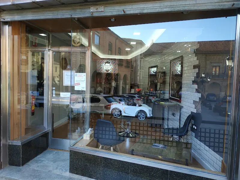 Barbería Salva - Barbería en Benavente - foto 2