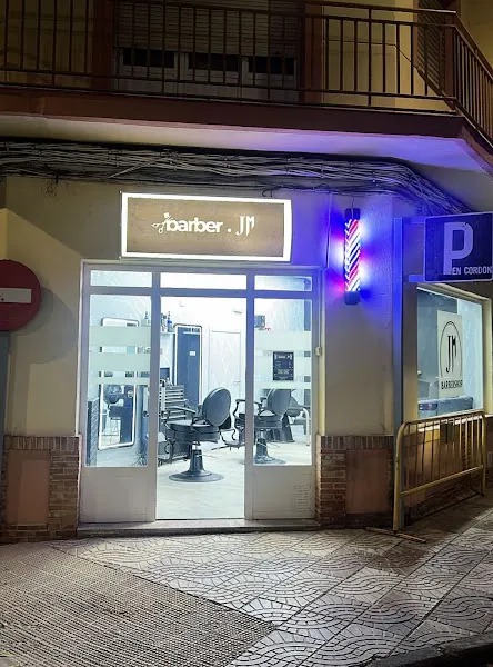 Peluqueria JM - Barbería en Daimiel - foto 2